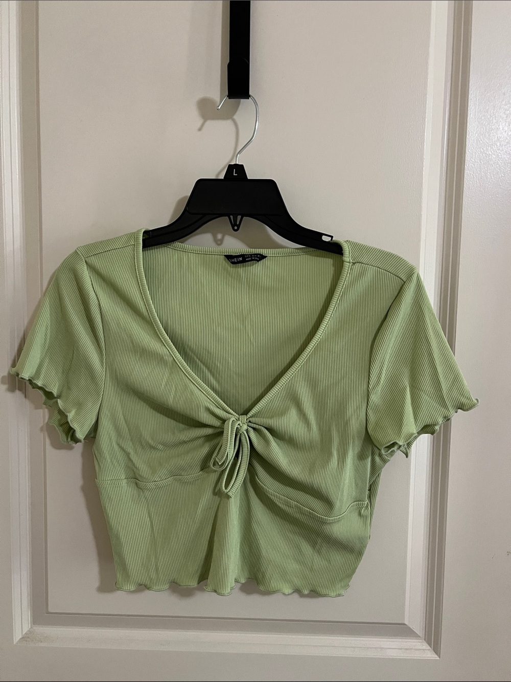 SHEIN Light Green Tie-Front Ribbed Crop Top